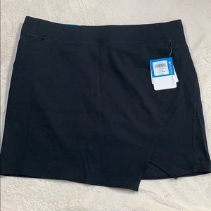Columbia Back Beauty Skort - Active Fit - L